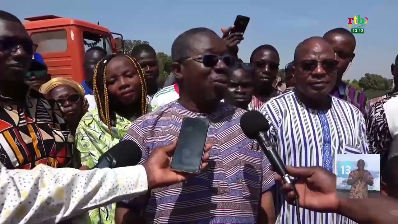 Soutien de l’Eglise Evangélique Baptiste et acteurs des sachets plastiques à Faso Mêbo
