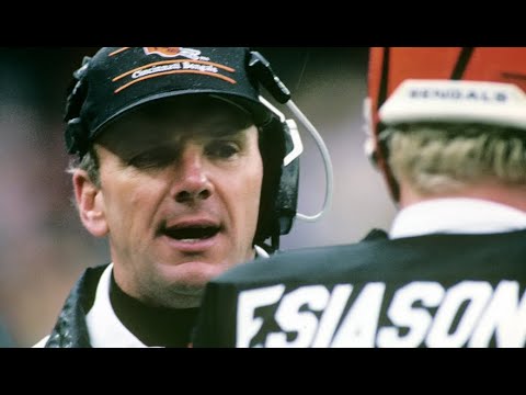 Cope Confronts Bengals Coach Sam Wyche