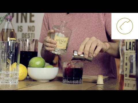 Drink mit Mezcal - der abgefahrene Longdrink "The Blushing" | Delicious Berlin