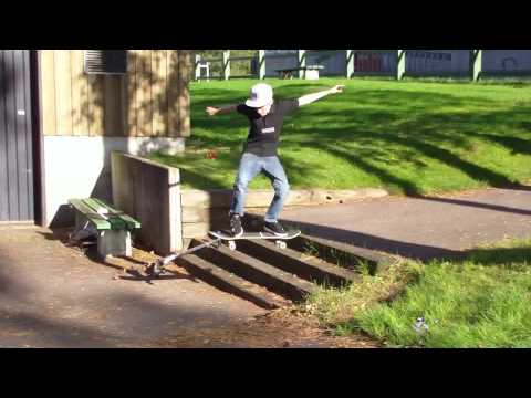 Gnosjö skate olie trapp 4:) i bäcka!