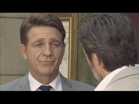 Amar C649 - Víctor entrega a Encarna la mitad del Café