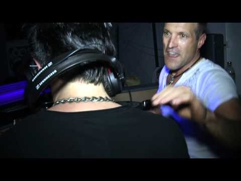 Cally & Juice @ Xtreme Sound 10/06/11 (Clip1)