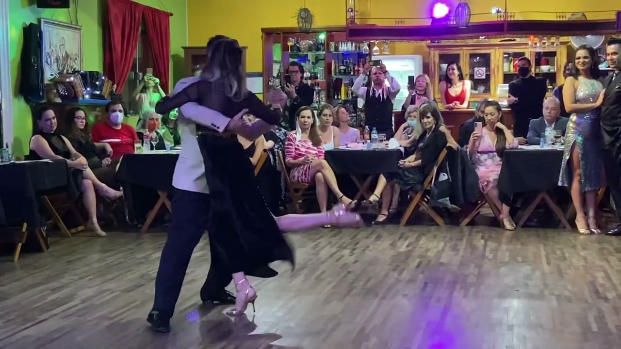 Tigre Viejo - Tango Bardo. Simo Raucci e Carolina Di Monaco