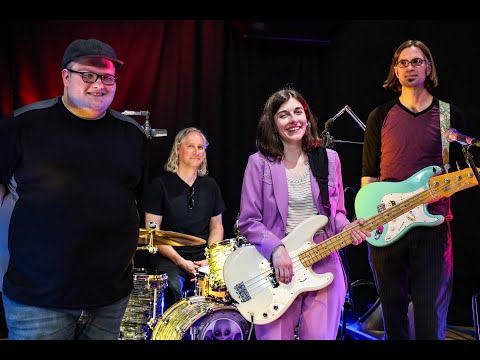 Miss Christine performs at IPR's Studio One [FULL SET]