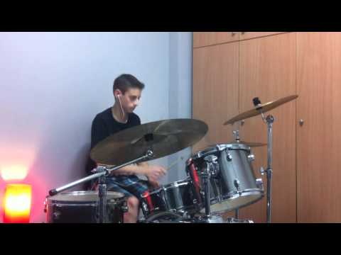 Michael Jackson- beat it drum cover (Old)