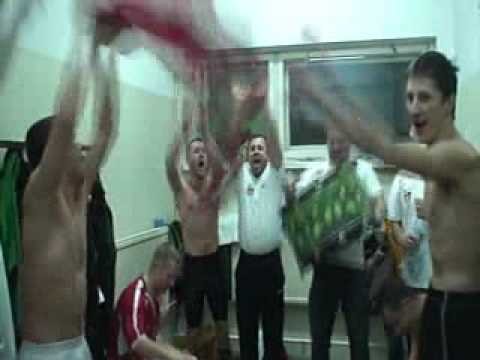 Mosina- KS Gniezno; w szatni KSG po meczu