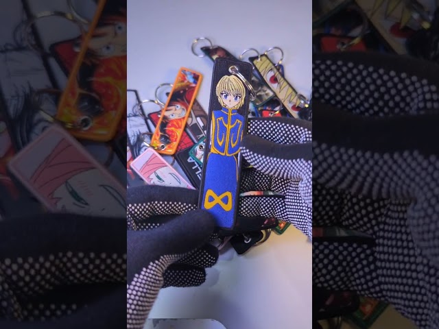 ميدالية ليفاي من هجوم العمالقة.