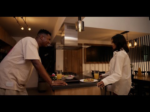 Venesti - Es Normal (Official Video)