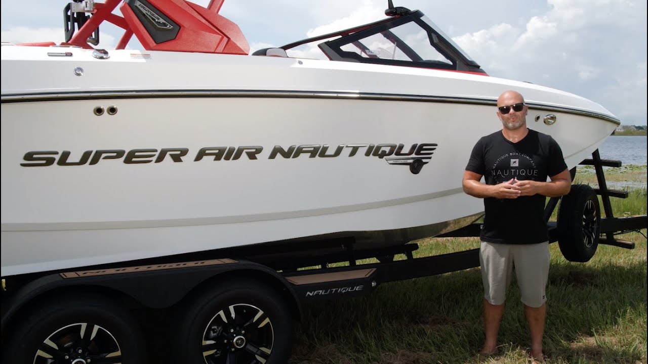 Видеотур по Super Air Nautique G21