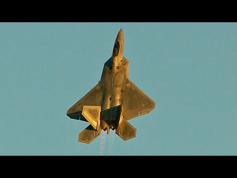 Twilight F-22 Raptor Demo California Capital Air Show