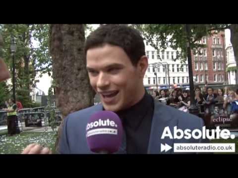 Twlight: Eclipse premiere - Kellan Lutz (Emmet Cullen) interview
