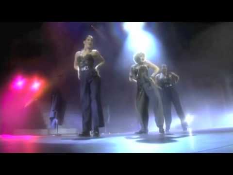 Madonna - Express Yourself (Live at the MTV Awards 1989)