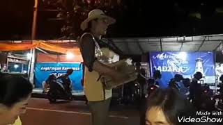 Download lagu Bencong ngamen lucu kreatif banget wik wik ambyar mp3