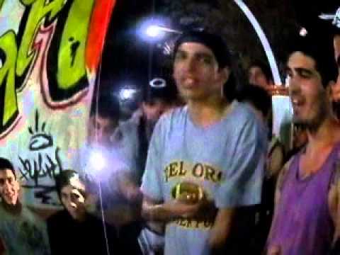 FREE NIGHT 8º COMPETENCIA DE FREESTYLE: FINAL Damian y Juanchi vs Padilla y Cachin.