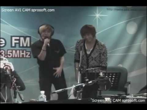 110202 FT Island's SeungHyun MBLAQ's Mir sing Trot