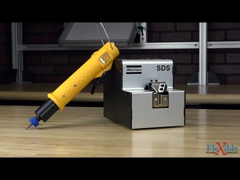 download lagu mp3 mp4 Screw Presenter, download lagu Screw Presenter gratis, unduh video klip Screw Presenter