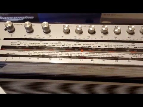 Altes Kofferradio SABA Transeuropa H - Funktionste