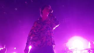 Don Broco - t-shirt song Köln 27.01.19 (front row)