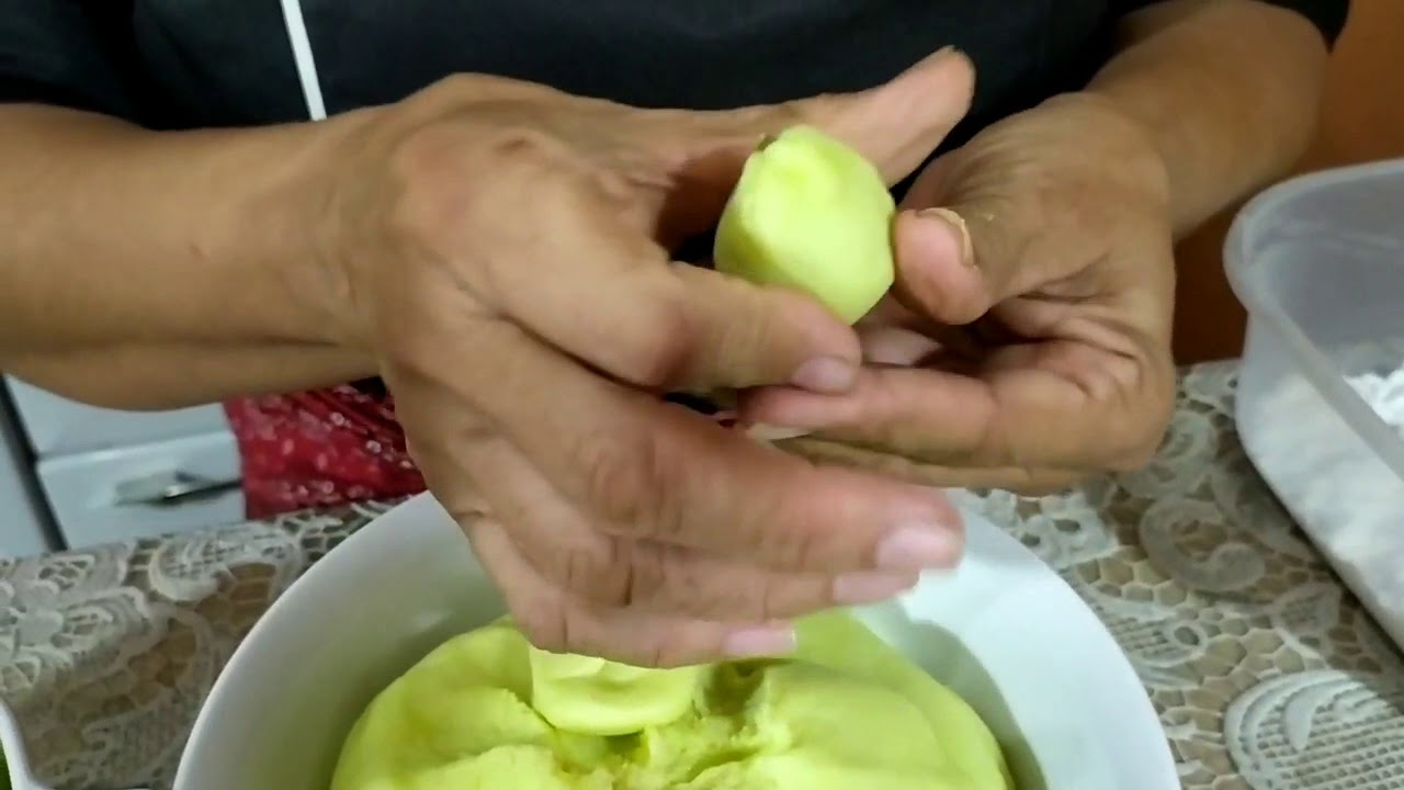 SURPRESA DE UVA COM PASTA DE LEITE EM PÓ