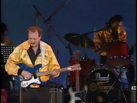 Nokie Edwards - Pretty Woman Live in Japan 1991