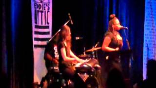 LIZ VICE - Enclosed By You @ Eddie&#39;s Attic