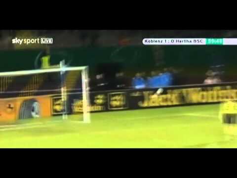 Traumtor von Michael Stahl zum 1:0 ( Endstand: Koblenz 2 - 1 Hertha BSC Berlin)