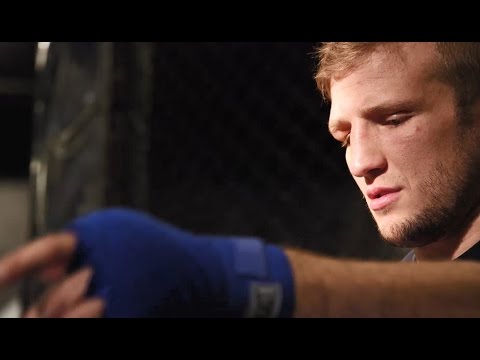 UFC 207: TJ Dillashaw in Denver
