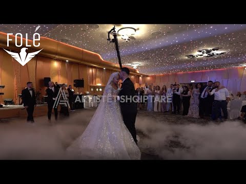 Dasma e Jetmirit dhe Isabellës bën bashkë estradën shqiptare