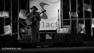 Download lagu Puisi Sujiwo Tejo untuk kamu yang galau karena cinta mp3 Download lagu Puisi Sujiwo Tejo untuk kamu yang galau karena cinta mp3