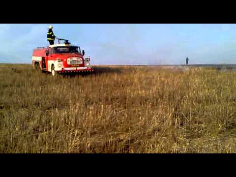 Požár strniště Seloutky, 9.3.2011 - JSDH Určice