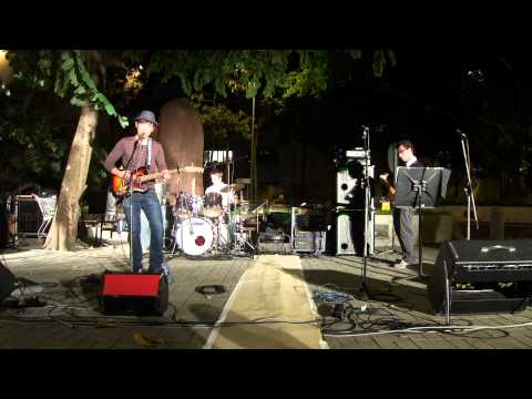 Corey Tam - Champagne Eyes (Live at Street Music).MP4