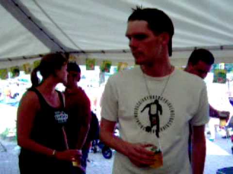 Party @ Volleybaltoernooi Bruins 2007.. can you feel it!