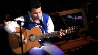 Neon - Sponge Cola LIVE at Maximum Capacity Concert