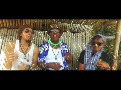 CHISMOSA - Martin Buchanan, I-Dren Artstrong, Bassilyo (Official Music Video)