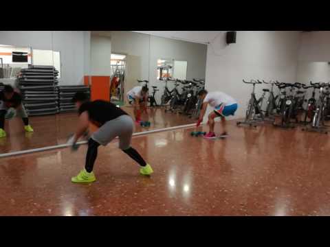 Yolanda Ramos y Davinia Perez training