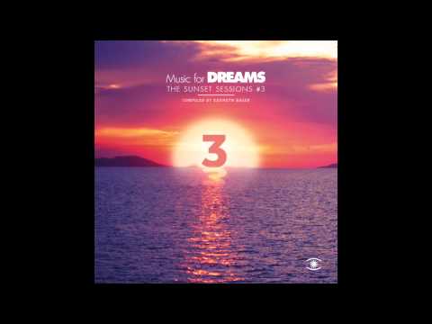 DJ Pippi & Kenneth Bager - Never Stop Dreaming - 0082