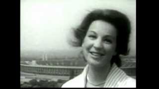 Johanna von Koczian - Chim Chim Cherie  1965  ( TV-Clip )