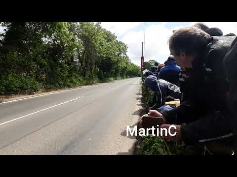 TT2019 Dean Harrison and Conor Cummins Gorse Lea #iomtt #tt #roadracing road