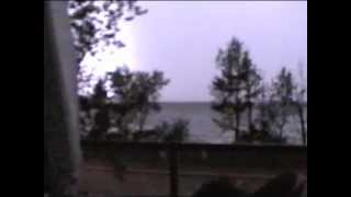preview picture of video 'Close Thunder Storm In Sylvan Lake, Alberta'