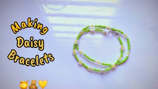 ☁️DIY Daisy Bracelets ~|🦋|💚|ChikyMikyTiky