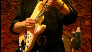 Blackmore&#39;s Night   The village in the sand