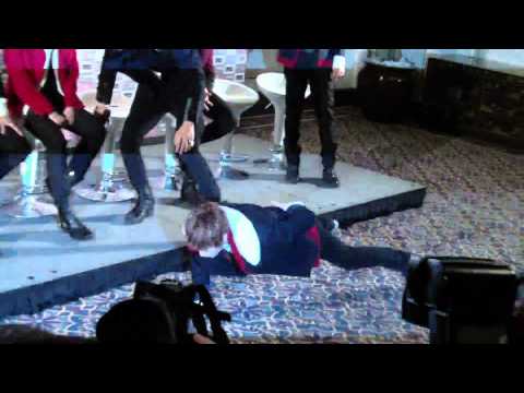 120310 SS4 Macau Press Conference Kyu vs Hyuk
