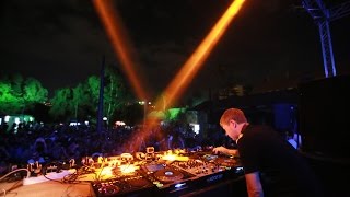 John Digweed – Presented by Mix FM (At Mar Mikhael’s Train Station) – September 2014