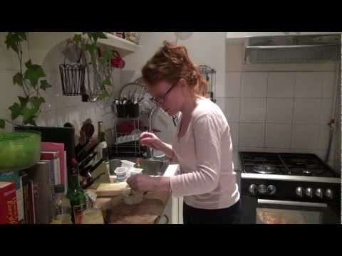 download lagu mp3 mp4 Paul Newman Red Wine Vinaigrette, download lagu Paul Newman Red Wine Vinaigrette gratis, unduh video klip Paul Newman Red Wine Vinaigrette