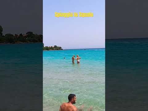 Italian beach Sardinia ✨☀️📌🇮🇹 #shorts #travel #beachwalks #europeantravel #summer #islandtravel