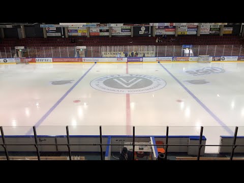 D2 AAA Kiekko Vantaa vs EPS Red