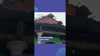 Download lagu Hujan Angin Rusak Sekolah di Sidoarjo, Tiang Listrik Tumbang mp3