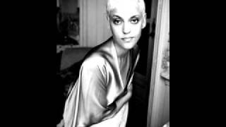Mariza - Oica La O Senhor Vinho.wmv
