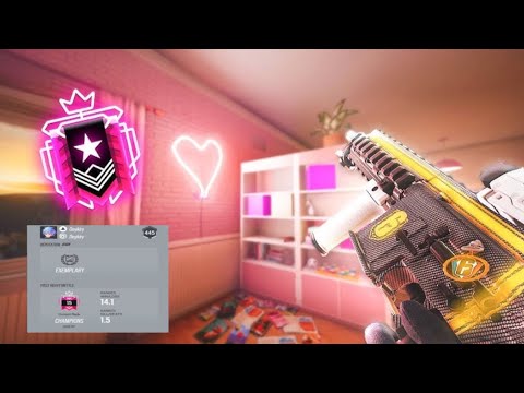 #1 BEST CONTROLLER CHAMPION PLAYER EVER + SETTINGS: Ranked Highlights - RainbowSix Siege Champion