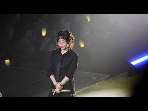 [4K] 251213 휘인 가오슝 팬콘서트 마마무 Medley (고고베베, 너나 해, HIP, 넌is뭔들) 직캠 (WheeIn Fancam)